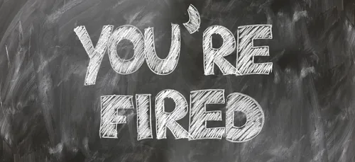 Il poste des vidéos de ses pets au travail... et se fait licencier...