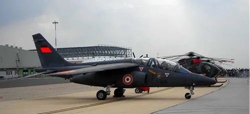 Tours : il se perd dans les nuages et atterrit en urgence