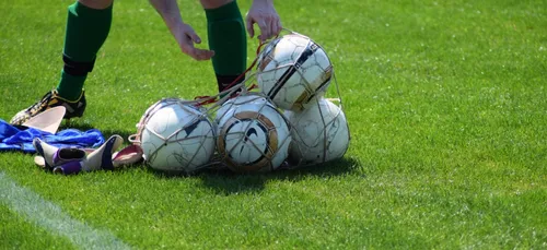 Football : le match de Coupe de France se termine en bagarre