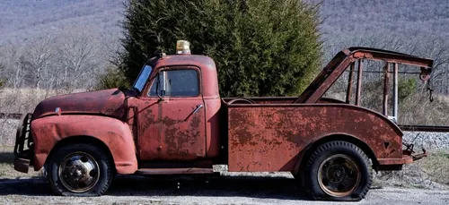 Moulins : la ville bat le record du monde de parade de dépanneuses !