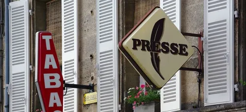 Dordives : une voiture bélier fonce dans un bureau de tabac
