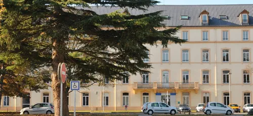 Orléans : l’inspection du travail fait arrêter un chantier à côté...