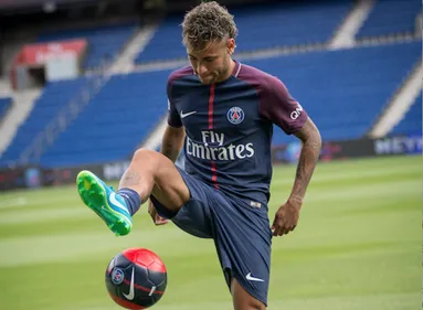 Football : Neymar out face à l’US Orléans demain soir !