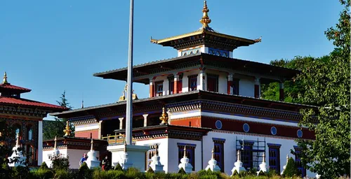 Saône-et-Loire : un moine bouddhiste condamné à 12 ans de prison...