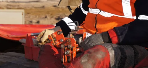 Autun : piégé 3h dans sa voiture après un accident