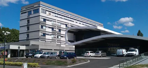 Angers : un patient du CHU va recouvrer la vue !