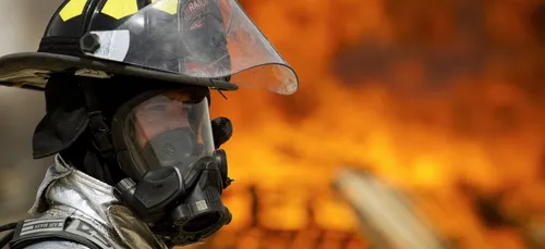 Nevers : un incendie ravage deux commerces ce lundi