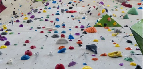 Saran : sa fille chute dans une salle d’escalade, elle porte plainte