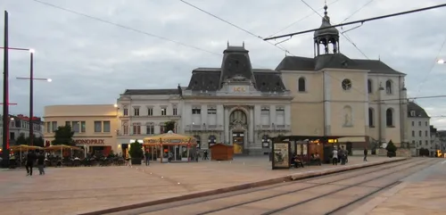 Le Mans : la place de la République sera modifiée pour l'été !