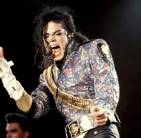 Orléans : des fans de Michael Jackson attaquent les auteurs d’un...