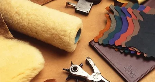 Sarthe : le groupe Tolomei spécialisé dans la maroquinerie de luxe...