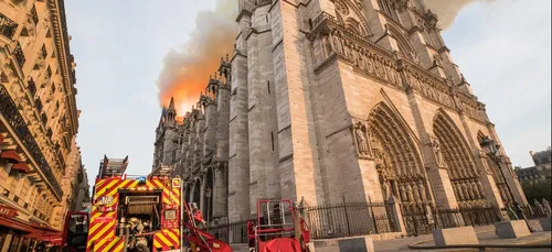 Notre-Dame de Paris : les cloches électriques à l’origine de...