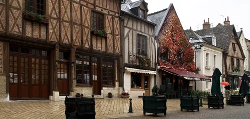 Amboise : des commerçants déçus de ne pas voir Emmanuel Macron ce...