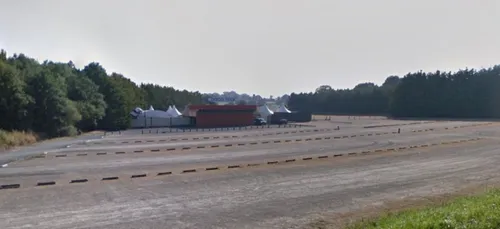 Sarthe : un homme victime d’une agression homophobe en boîte de nuit