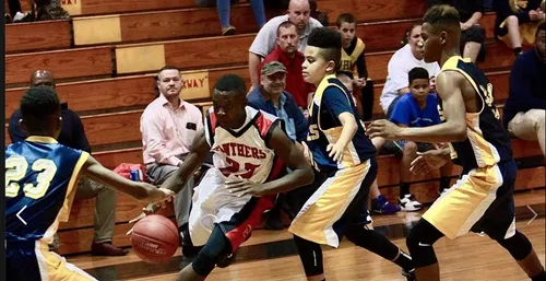 Doué-la-Fontaine : le RCD Basket invite les jeunes à ses portes...