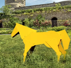 Des origamis géants à découvrir au ch&acirc;teau d’Angers