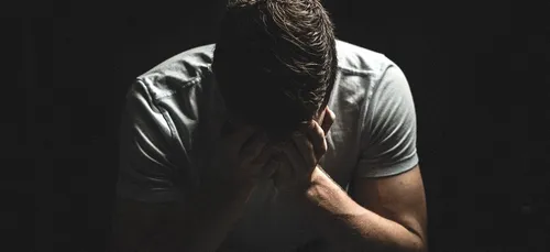 Pourquoi 8 personnes sur 10 ont déjà pleuré au travail !