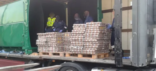 Loiret : une tonne de cannabis saisie sur l’A10