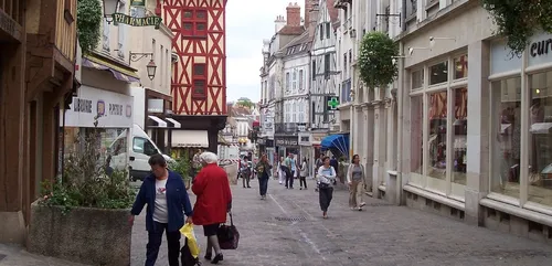 Un projet de totems piétons à Auxerre