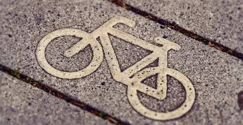 Le Mans : les cyclistes manifestent dimanche pour réclamer des...