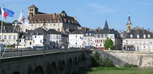 Un jeu de société sur le Val de Loire Nivernais