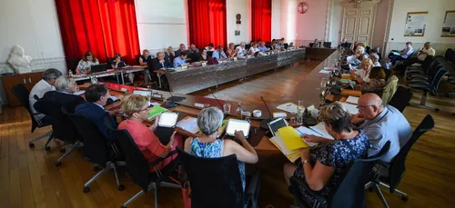 Nièvre : des citoyens tirés au sort pour participer au Conseil...
