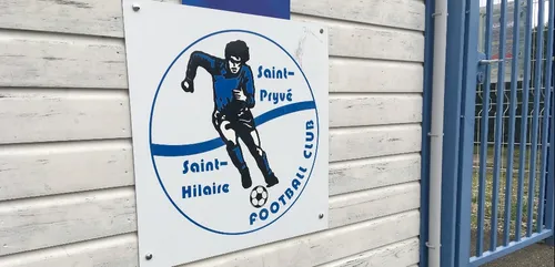 Football : Monaco met fin au rêve de Saint-Pryvé-Saint-Hilaire en...