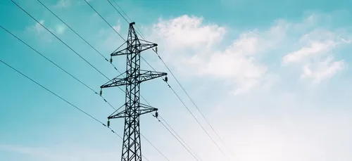 Loiret : près de 2000 foyers privés d’électricité à cause du vent