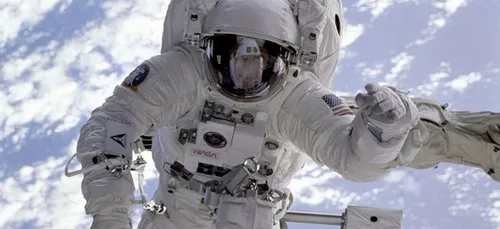 Job de rêve à la NASA et nouveau film avec Omar Sy : voici le...