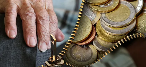 Loiret : un homme accusé d’avoir soutiré 400.000 euros à un retraité