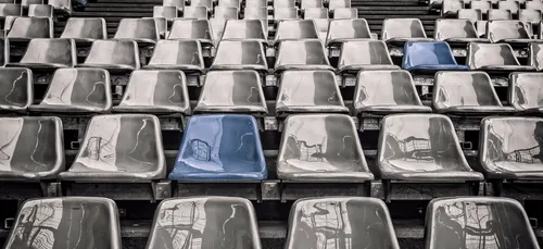 Coronavirus : les matchs de football à huis clos jusqu’au 15 avril