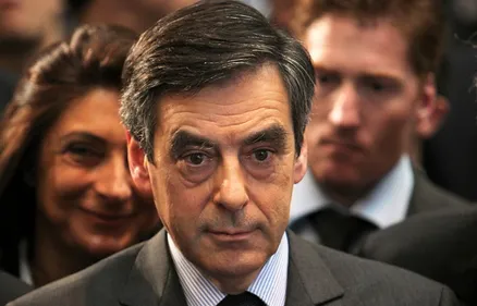 Cinq ans de prison dont trois avec sursis requis contre François...