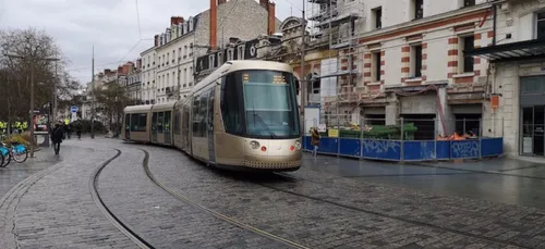 Coronavirus : moins de bus et de tramways à Orléans à compter du 16...
