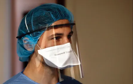 Des visières pour les Ehpad de la Nièvre