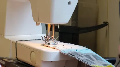 Des ateliers de fabrication de surblouses au CH de Cholet