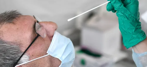 Loiret : campagne de dépistage massif du Covid-19 dans...