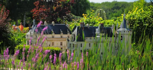 A Amboise, 40 mini-châteaux de la Loire sur un seul site