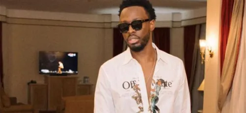 « C’est l'école qui m'a sauvé la vie »  : Dadju se confie sur son...