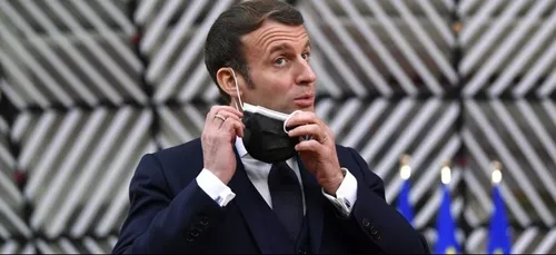 A Tours, Emmanuel Macron évoque pensions alimentaires et vaccin...