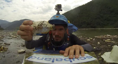 Le Berrichon Rémi Camus alerte sur la pollution des océans