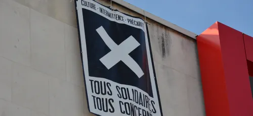 Auxerre : plusieurs centaines de personnes rassemblées pour...