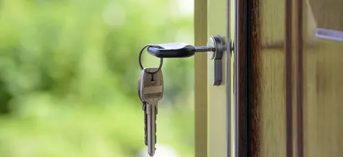 Immobilier : avec la crise sanitaire, l’Yonne attire les Parisiens