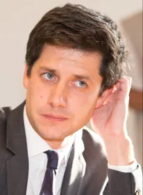 Le ministre de l’Agriculture, Julien Denormandie, auprès des...