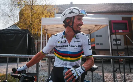 Le Berrichon Julian Alaphilippe remporte pour la troisième fois la...