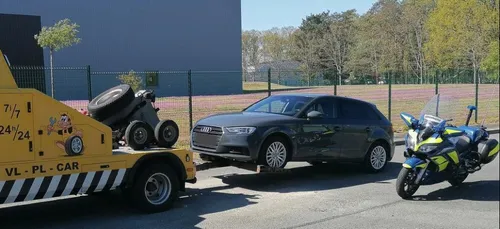 Loiret : un jeune conducteur arrêté à près de 200 km/h