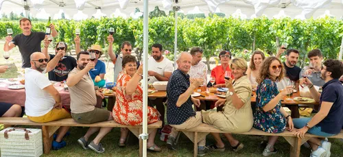 37 vignerons du Centre-Val de Loire accueillent du public le temps...