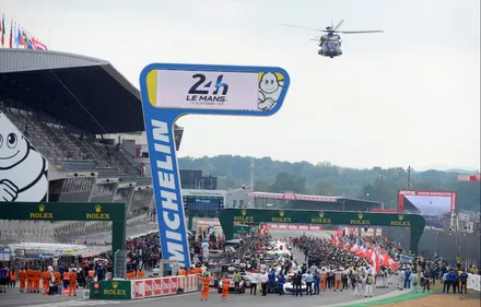 Les 24 heures du Mans s’affichent en gare