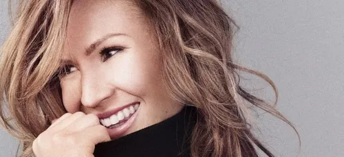 Vitaa fait appel à ses fans pour sa prochaine coupe de cheveux...