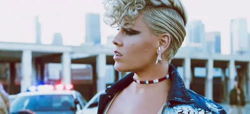 Pink : sa fille de 6 ans s’engage déjà dans l’humanitaire ! (Photo)