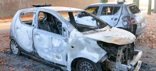 Saint-Péravy-la-Colombe : des voitures incendiés dans un garage